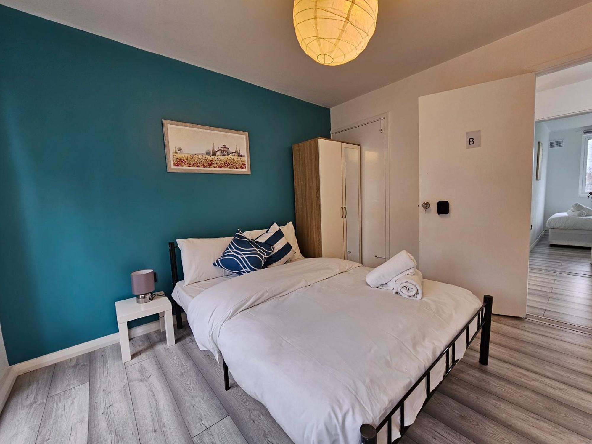 London Mile End Rooms Екстериор снимка